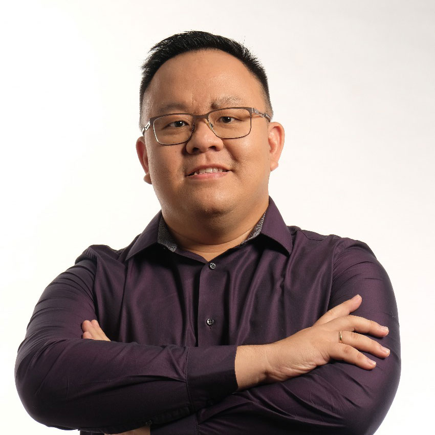 Dr. Fredy Jingga, S.Kom., MMSI